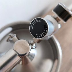 Nitro Cold Brew 5L roostevabast terasest minivaati 4Barista