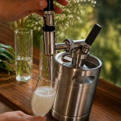 Nitro Cold Brew 2L roostevabast terasest Mini tünn 4Barista