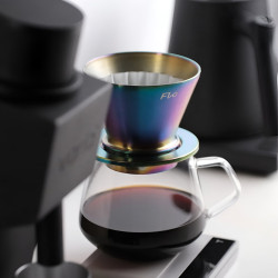 Varia FLO Candy – roostevaba teras Dripper (Varia x Kurasu Kyoto)