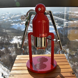Cafelat Robot barista punane